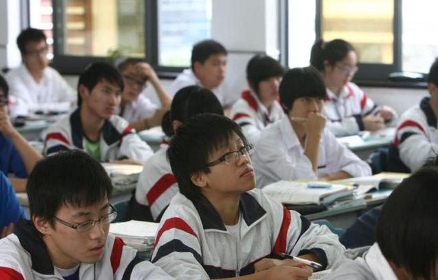 殷建光：“个性作文有瑕疵可高分”当推广
